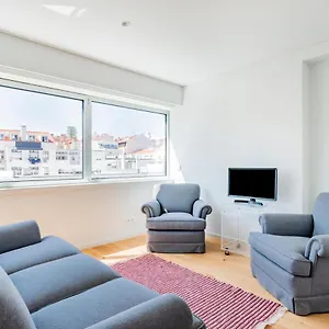 https://estrela-modern-flat-infante-santo.hotels-lisbon-portugal.com